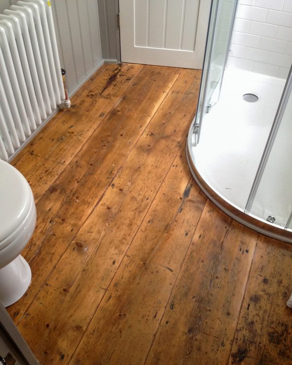 Solid wood flooring