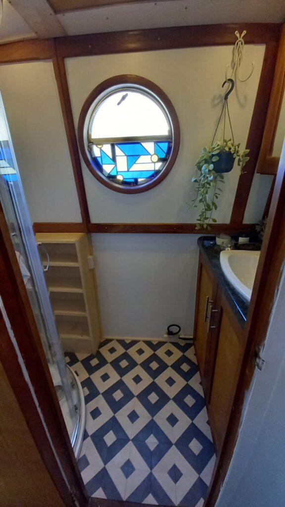 Bathroom Under the Gunwale Storage